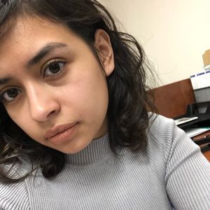 Meet your Posher, Kenia